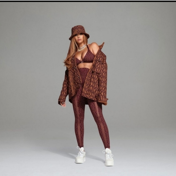 Nwt ICY PARK - DENIM MONOGRAM JACKET (ALL GENDER) Size L - Picture 4 of 6